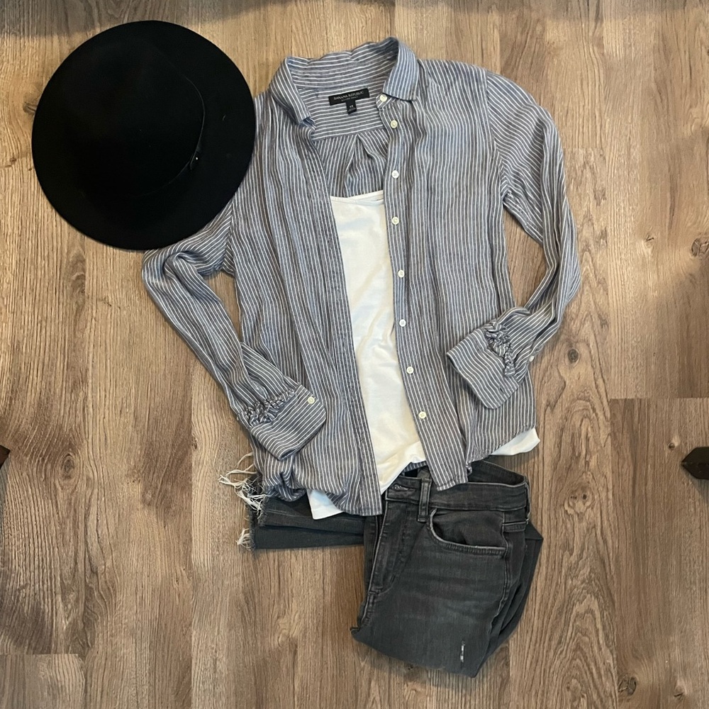 Banana Republic Button Down